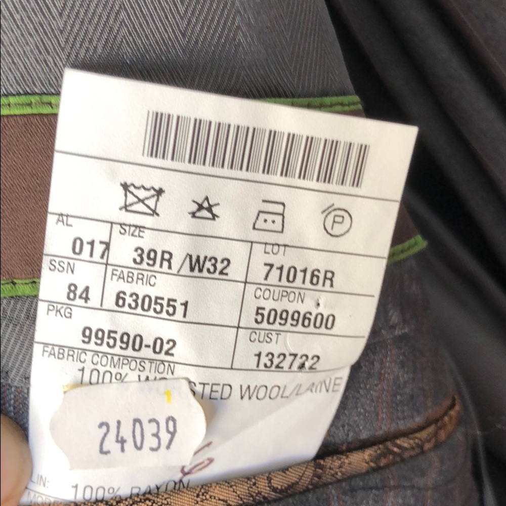 Joseph Abboud Formal Suit - image 4